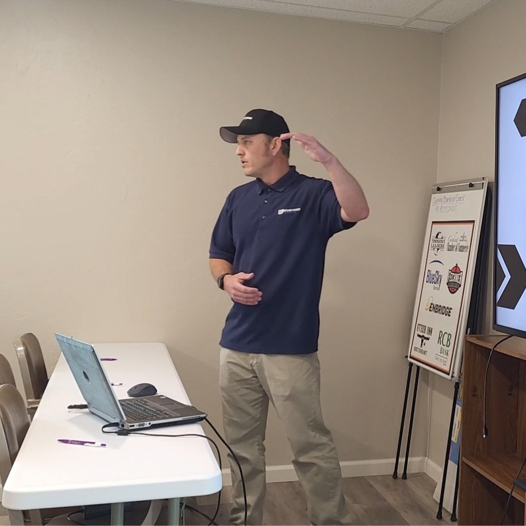 Mark Cantrell presenting at a Chamber of Commerce business education event
